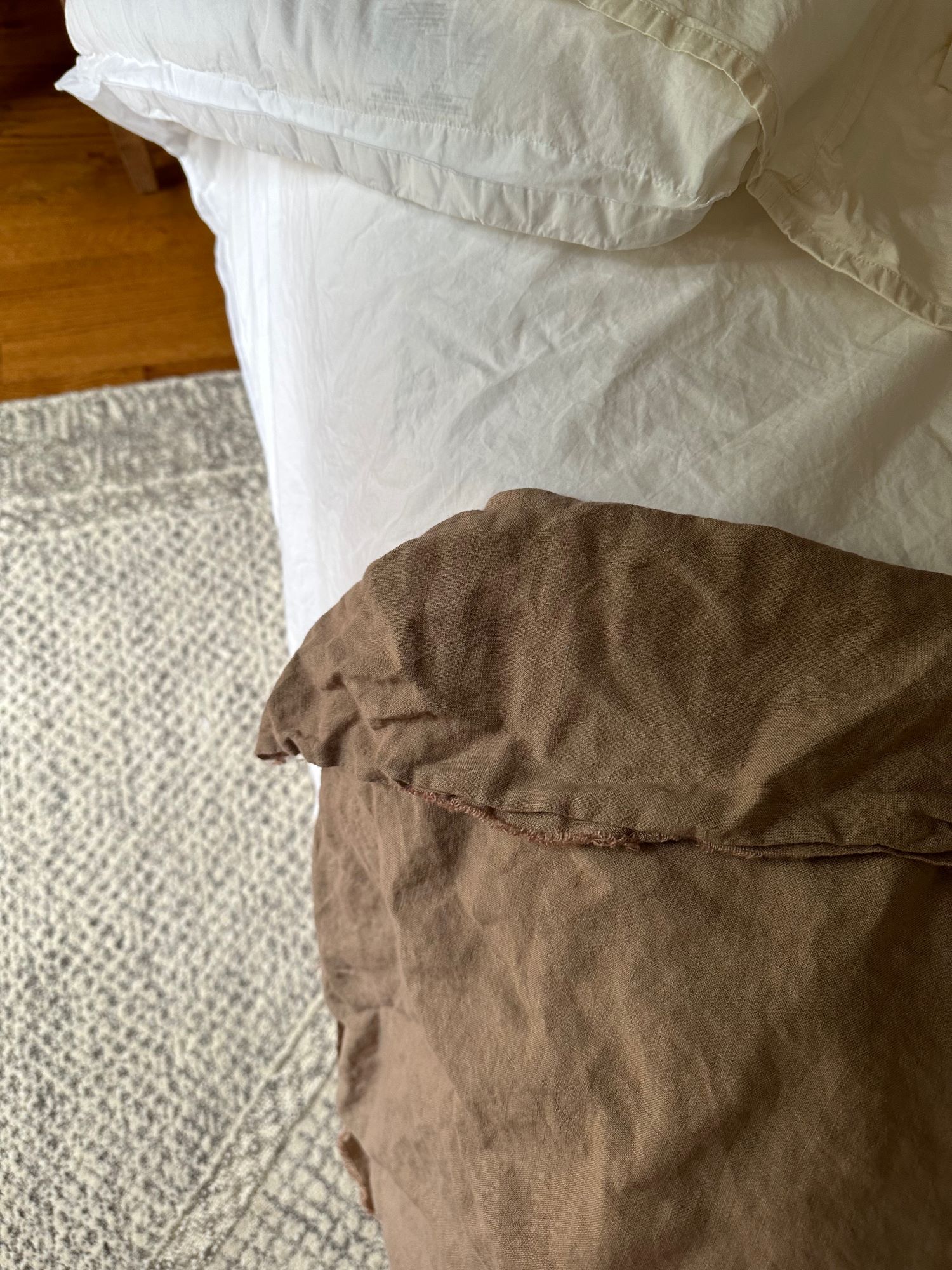 How to Dye Linen and Other Natural Fabrics - One Room Challenge Week 4 ...